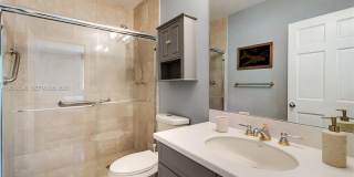 13636 Deering Bay Dr Gallery 16