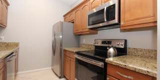 61 Mayfair Lane Gallery 8