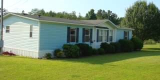 THREE BEDROOM, TWO BATH DOUBLEWIDE Gallery 1