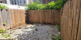 Beautiful 2 Bed, 2 Bath South Philly Home with Large Rear Yard | 2228 Cross St Gallery 8