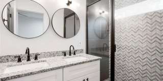 2932 Palm Drive Gallery 5