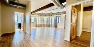 Stylish Olde Town Arvada Loft Gallery 1