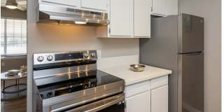 Laurel Oak Village Apartments Gallery 1