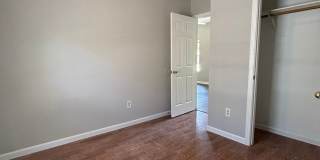 Cute 3 Bedroom, 2 Bath near Historic Downtown Wilmington - WHA Approved Cute 3 Bedroom, 2 Bath near Historic Downtown Wilmington - WHA Approved Gallery 9