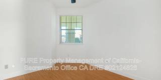 1732 Bamboo Street Gallery 13