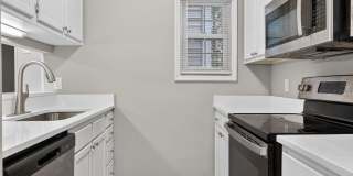 Spacious 3BR Condo in Fayetteville Gallery 3