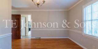Spacious 5 Bedroom Home in the Heart of Sherwood Forest Gallery 9