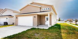 4 bedroom 2 bathroom house Gallery 1