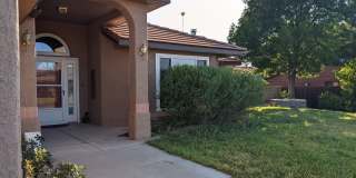 3 Bedroom Home In Great Location! Gallery 1