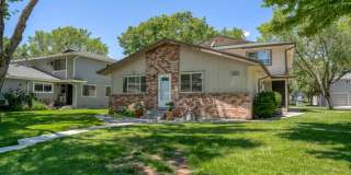 Charming 2 bedroom unit in Sparks Gallery 1