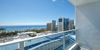 Convenient Urban Living - The Central! Gallery 1