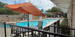 Wilshire on Mockingbird Gallery 10