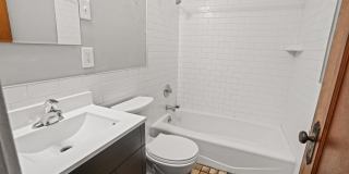 Oakland Upper Flat near campus Gallery 12