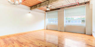 Brumby Lofts Gallery 30