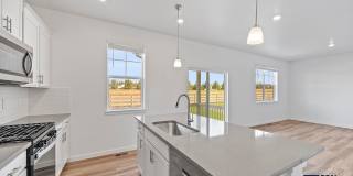 4 Bed 2.5 Bath Newer Build in Berthoud! Gallery 6