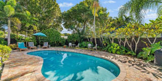 400 33rd Street Gallery 58