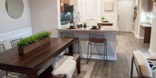 Park at the Marketplace Gallery 8