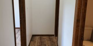 Townhome with 4 bedrooms, 2.5 bath Gallery 24