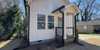 125 Indiana Avenue Gallery 1