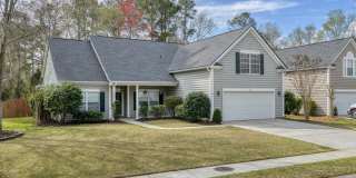 101 Chancellors Drive Gallery 1