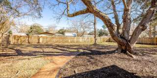 4640 Hilltop Drive Gallery 28
