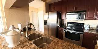 1064 N TAMIAMI TRAIL Gallery 5
