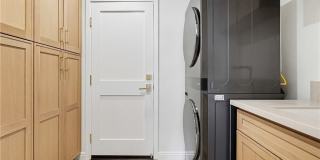 12509 Emelita Gallery 34