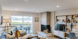 Harbor Point Waterfront Apartments Gallery 7