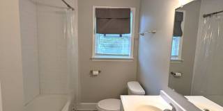 Minutes from Uptown!  100% Renovated! Gallery 10