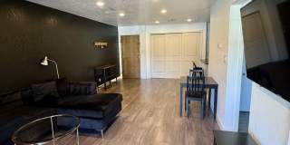 110 South 800 East - 1#204 Gallery 21