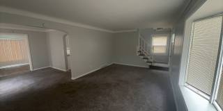 Spacious 3-Bedroom, 1.5-Bathroom Home near Highland Park Gallery 5