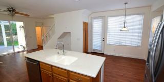 4Br/3-1/2 bathroom Home Gallery 6