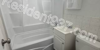 3 bed 1 bath home Gallery 14