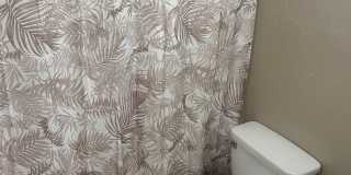 2 Bedroom Condo with One Car Garage Gallery 24