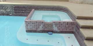 Swimming pool and spa Gallery 16