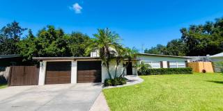 Stunning 4-Bedroom Home in Waterfront Estates – Game Room, Loft Suite, and Boat Parking! Gallery 1