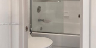 105 Lake Emerald Dr Gallery 11