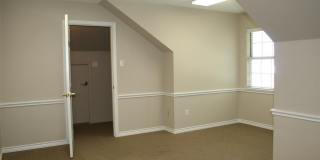 1601 W Henderson Gallery 16