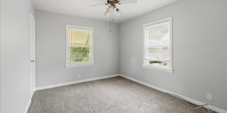 3436 N Lasalle St - $1,300.00/mo. Gallery 13