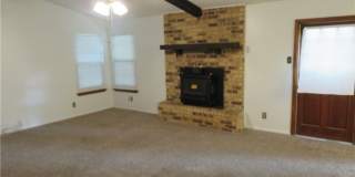 139 Lone Oak Street Gallery 10