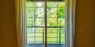 Stunning 2 Bed 2 Bath Penthouse Condo in Los Altos.  Great Schools and Location! Gallery 10
