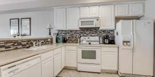 LUXURY JEFFRIES RD 3B/2B CONDO FURNISHED LUXURY JEFFRIES RD 3B/2B CONDO FURNISHED Gallery 25