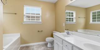 Charming Brick Home with Open Layout & Spacious Backyard in Pleasant View Gallery 18