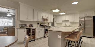 1027 W 19TH Street Gallery 20