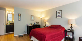 1415 N Dearborn Gallery 3