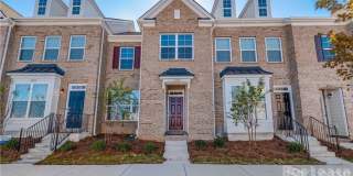 3 bedroom town home in Rea Farms- walkable community to restaurants, shops, walking trails Gallery 1