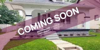Bright & Inviting 2 Bedroom 1 Bathroom Bungalow Gallery 1