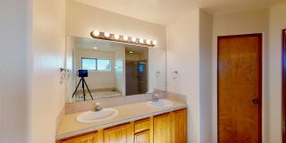 3 bedroom 2.5 bathroom southwest Albuquerque Gallery 17