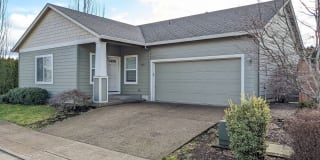 958 Harbour Ln NE Gallery 1