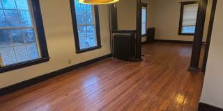 318 Front Street Gallery 25